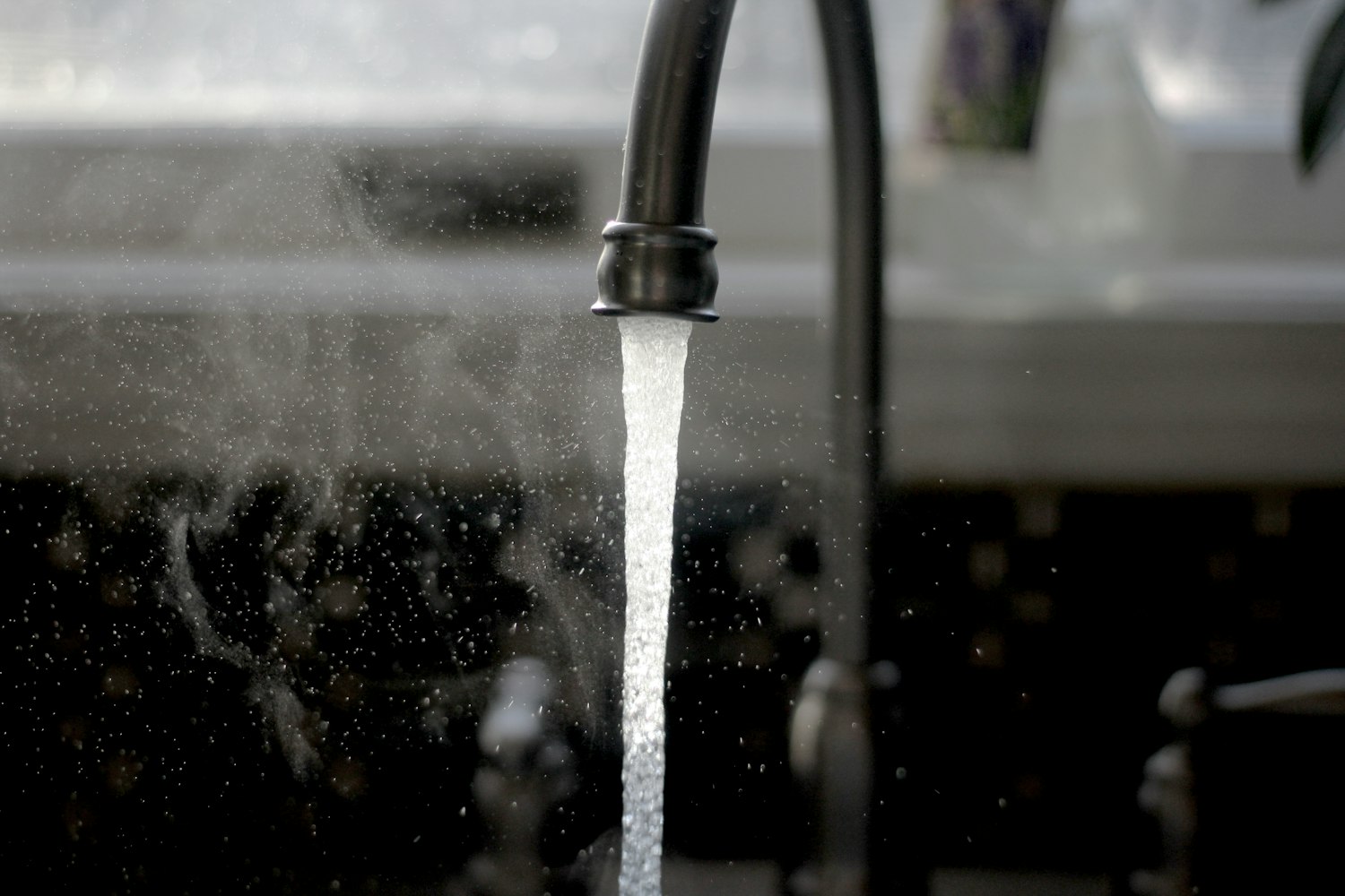 Sauberes Trinkwasser aus der Leitung